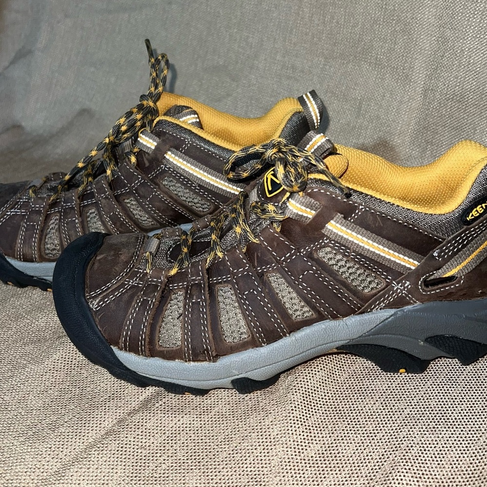 Keen Voyageur 1012251 Brown Waterproof Leather Lace Hiking Shoe Womens Sz 8.5 US